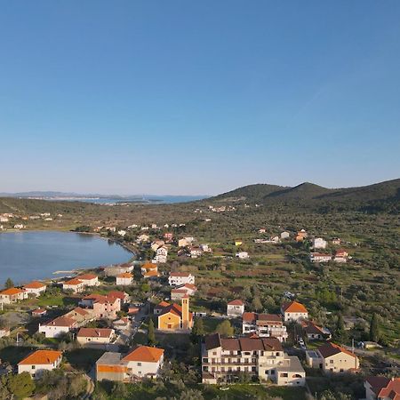 Nar Apartment Mrljane Kültér fotó