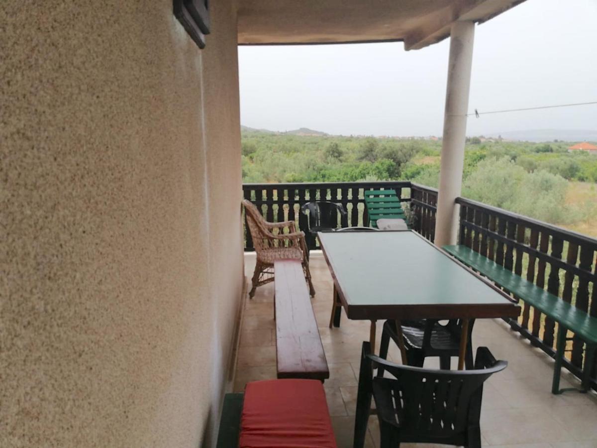 Nar Apartment Mrljane Kültér fotó