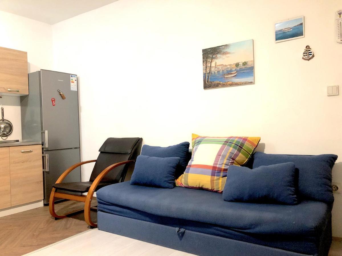 Nar Apartment Mrljane Kültér fotó