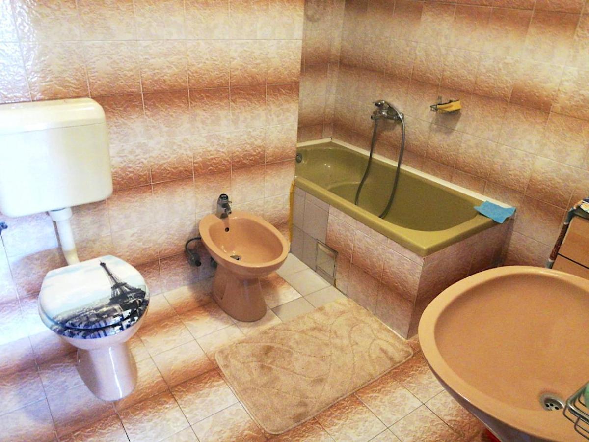 Nar Apartment Mrljane Kültér fotó