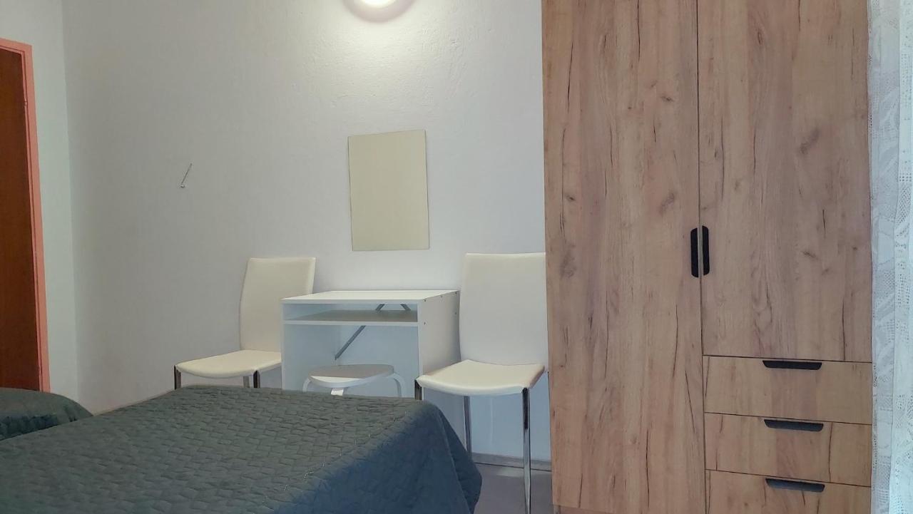 Nar Apartment Mrljane Kültér fotó