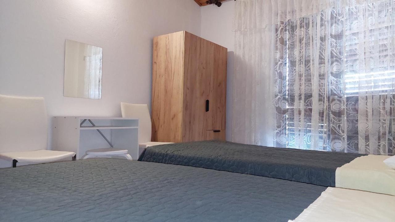 Nar Apartment Mrljane Kültér fotó
