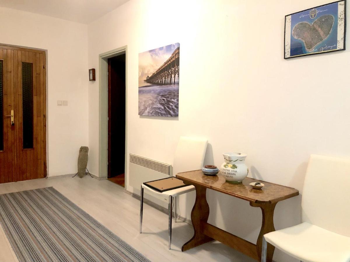 Nar Apartment Mrljane Kültér fotó