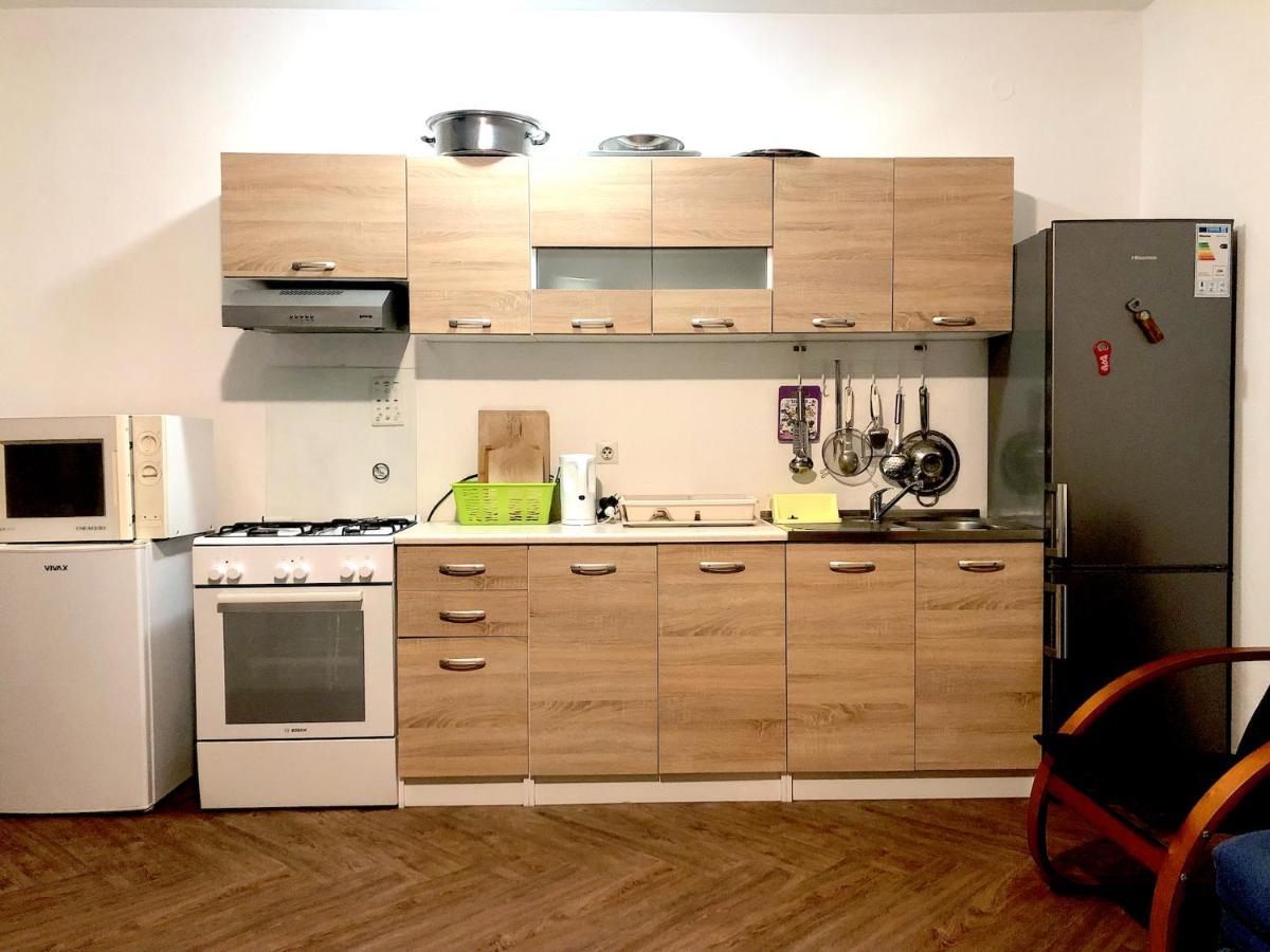 Nar Apartment Mrljane Kültér fotó