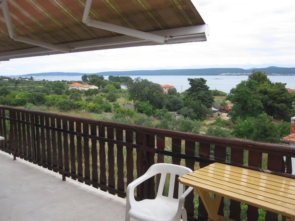 Nar Apartment Mrljane Kültér fotó